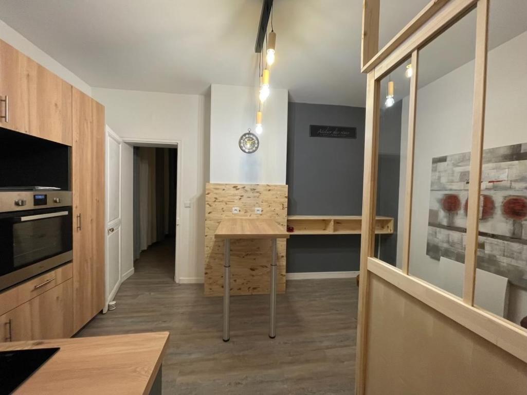 Logement Entier: Appartement Avec Terrasse Quartier De La Gare Amboise Exterior photo